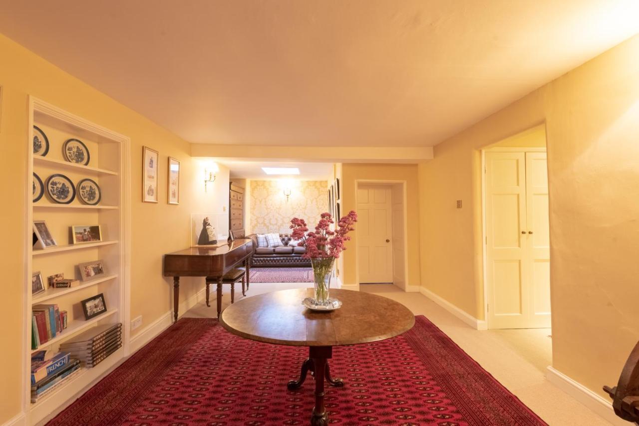 Bed & Breakfast Florence Nightingale At Lea Hurst